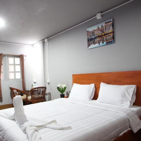 Aladdin Guest House Phi Phi Don Exterior foto